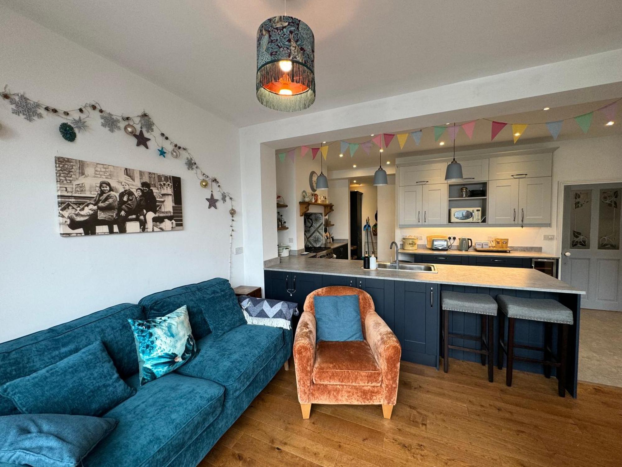 Totterdown'S Modern & Vintage Inspired Home Бристоль Экстерьер фото